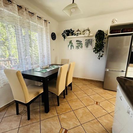 Gabi Apartman Gyenesdiás Exteriér fotografie